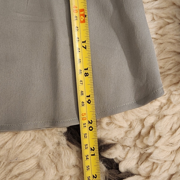 Frame silk button front blouse xs - Picture 3 of 4